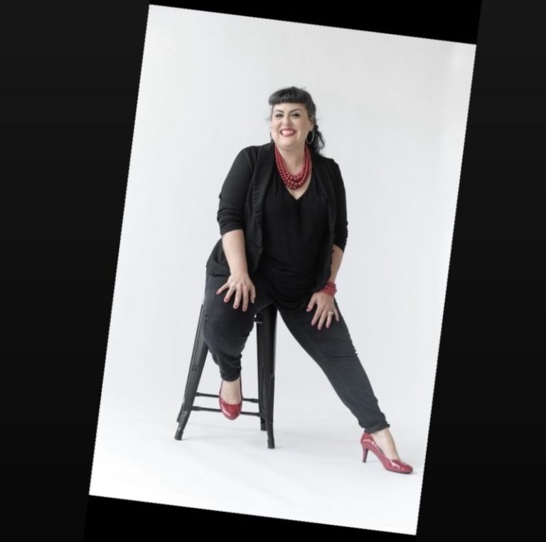 Eve WhiteMakeup tyle 768x762