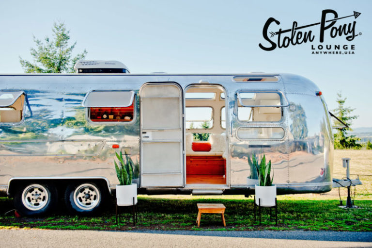 StolenPonyLounge 768x511